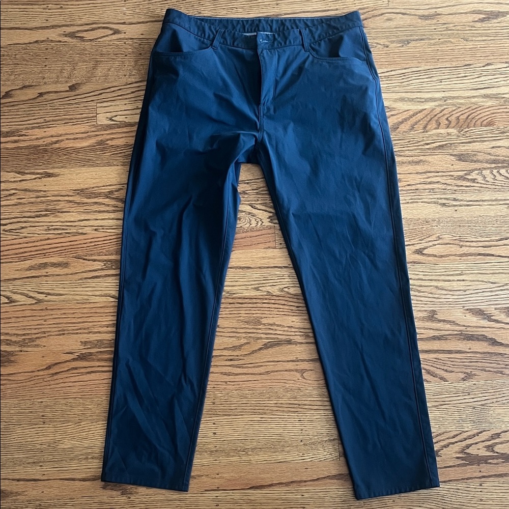 Vuori Men's Navy Blue Tech Pants 36x32